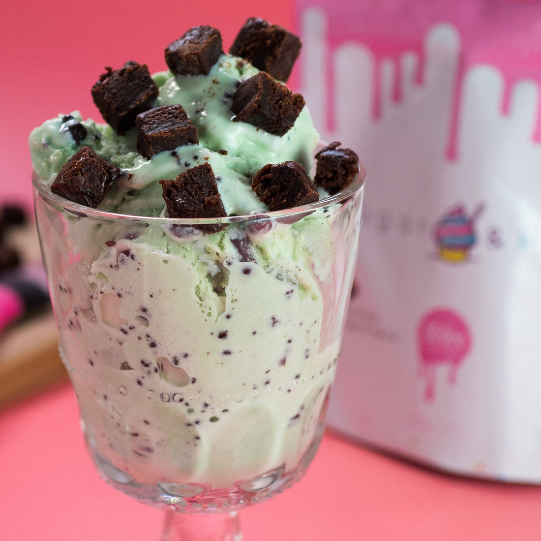 Sugar and Kush Mint and Brownie Froyo from our best CBD Recipes.